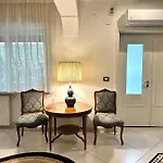 Santa Clara Suite